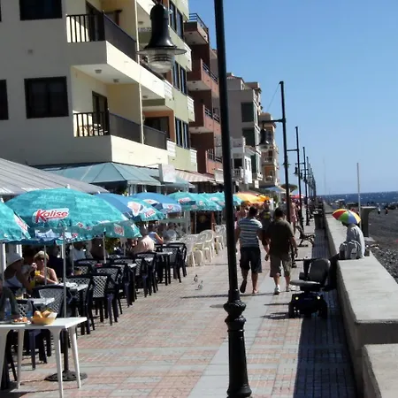 In The South Of Tenerife In The Appartamento *