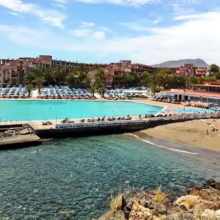 In The South Of Tenerife In The Appartamento *